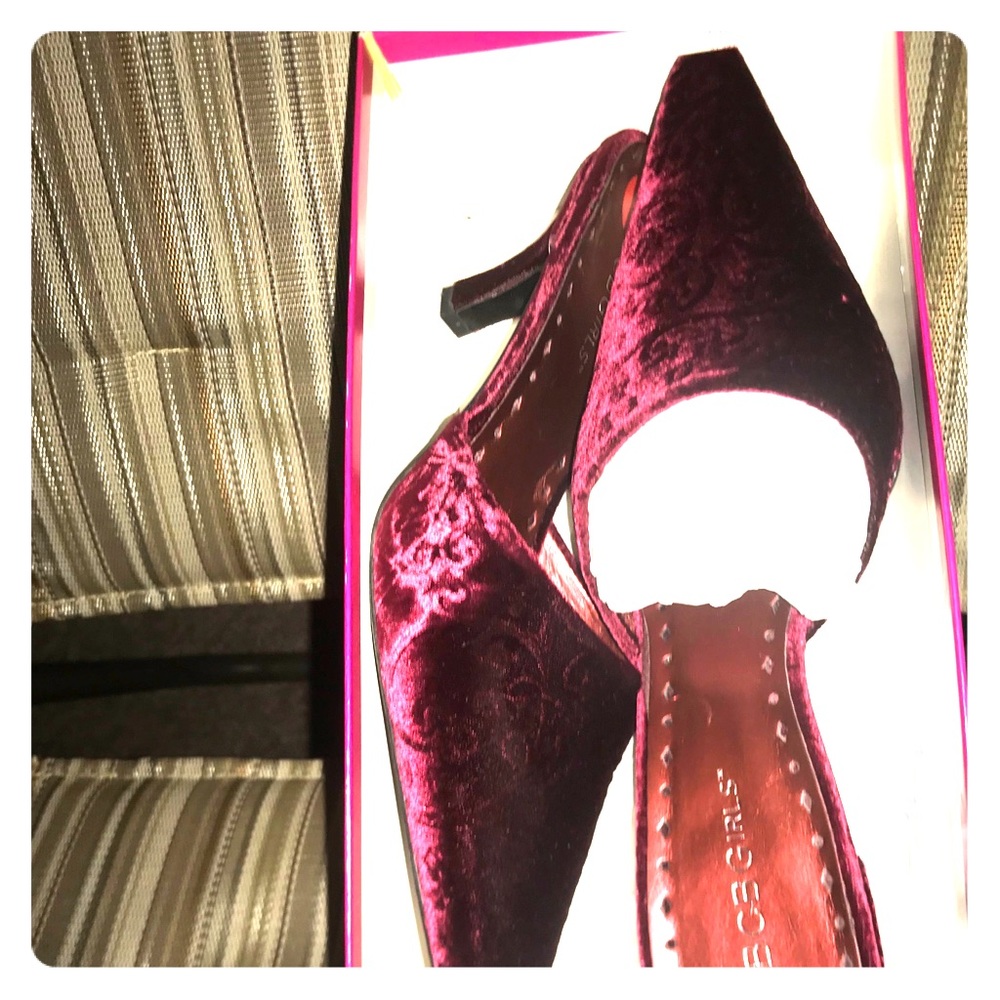 BCBG mules